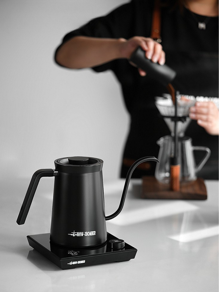 Assassin Gooseneck Electric Kettle - MHW-3Bomber